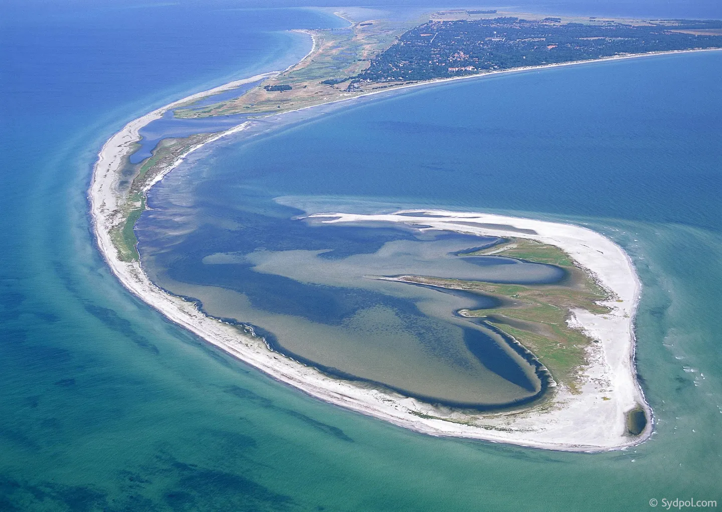 Aerial view over the Måkläppen peninsula.