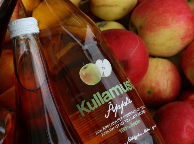 © Kullabygdens_Musteri_Kullamust_Aepple_63cl