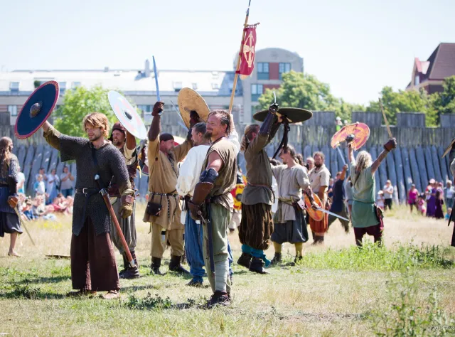 Vikings © Peter Löfqvist