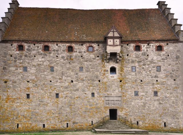Die mittelalterliche Festung Glimmingehus von außen.